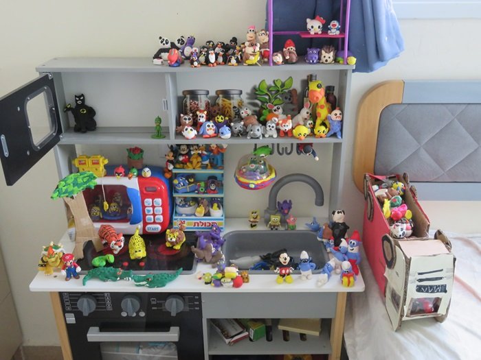 המון יצירות בקליי! יוצר- שרוליק